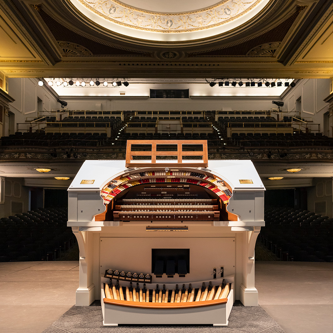 Wurlitzer Organ