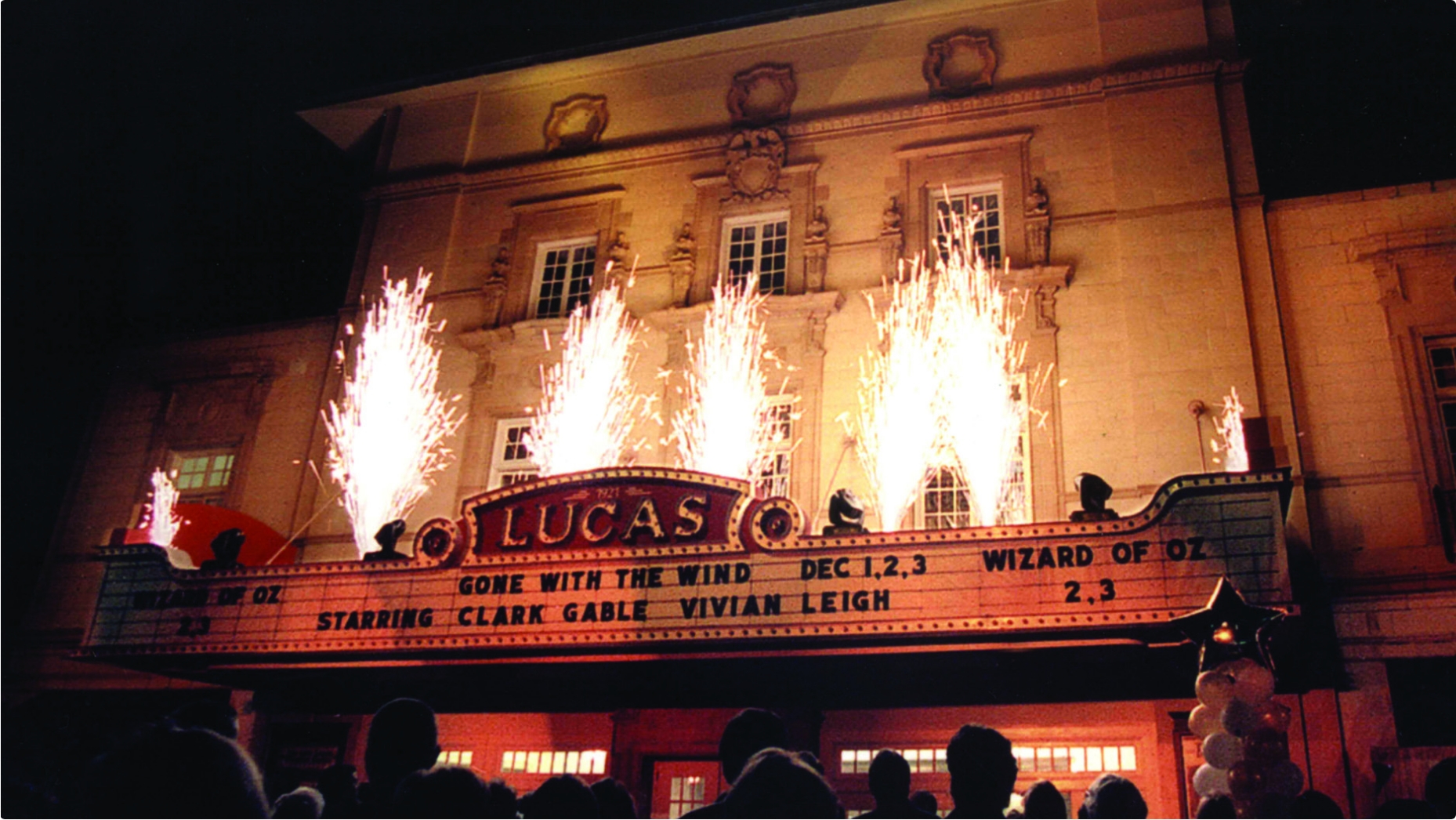 Lucas Theatre exterior in 2000